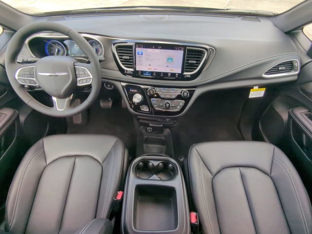 New 2026 Chrysler Pacifica Select image 19