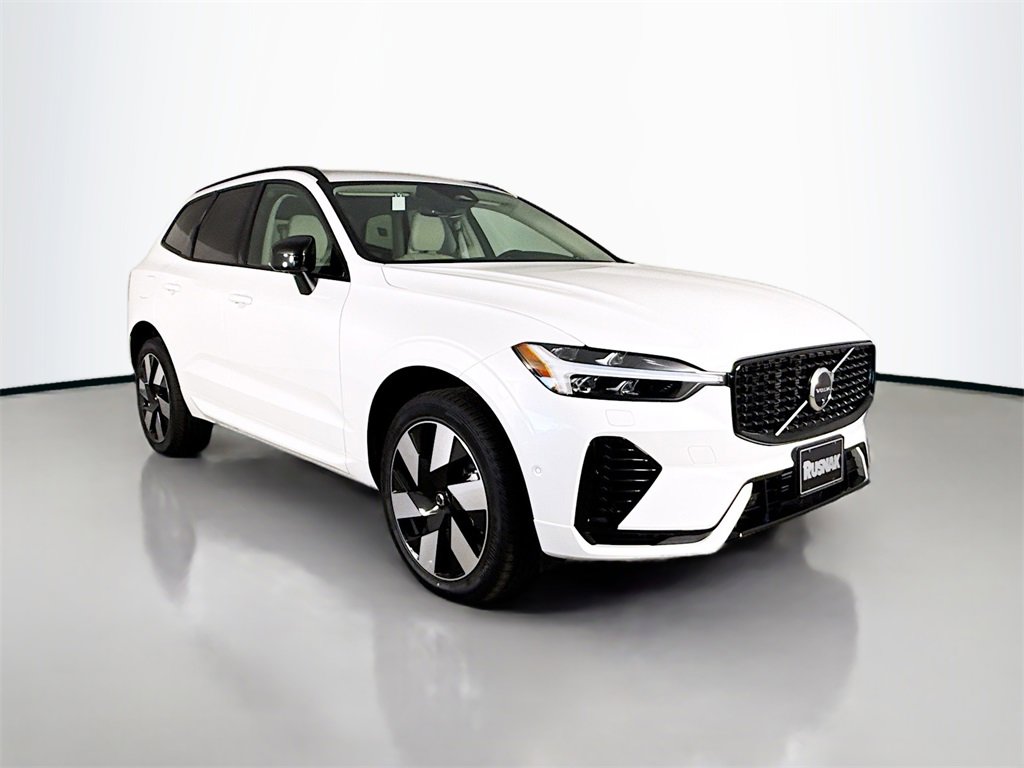 New 2025 Volvo XC60 T8 Plus w/ Protection Package Premier