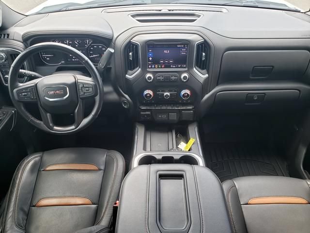 Used 2022 GMC Sierra 1500 AT4 w/ AT4 Preferred Package AWD/4WD image 15