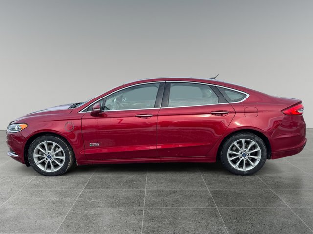 Used 2018 Ford Fusion Energi SE image 2