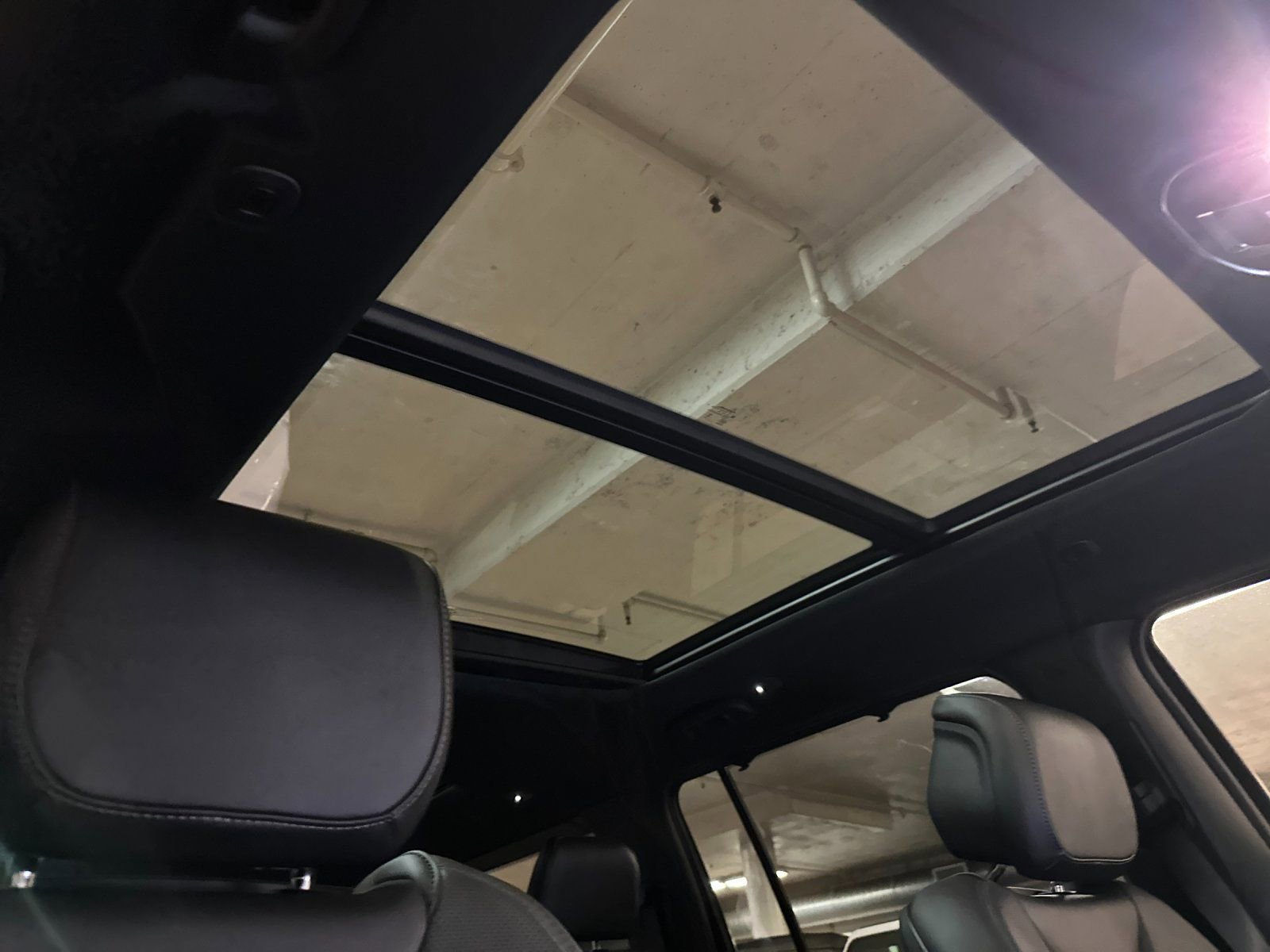 New 2026 Jeep Grand Wagoneer Limited image 17