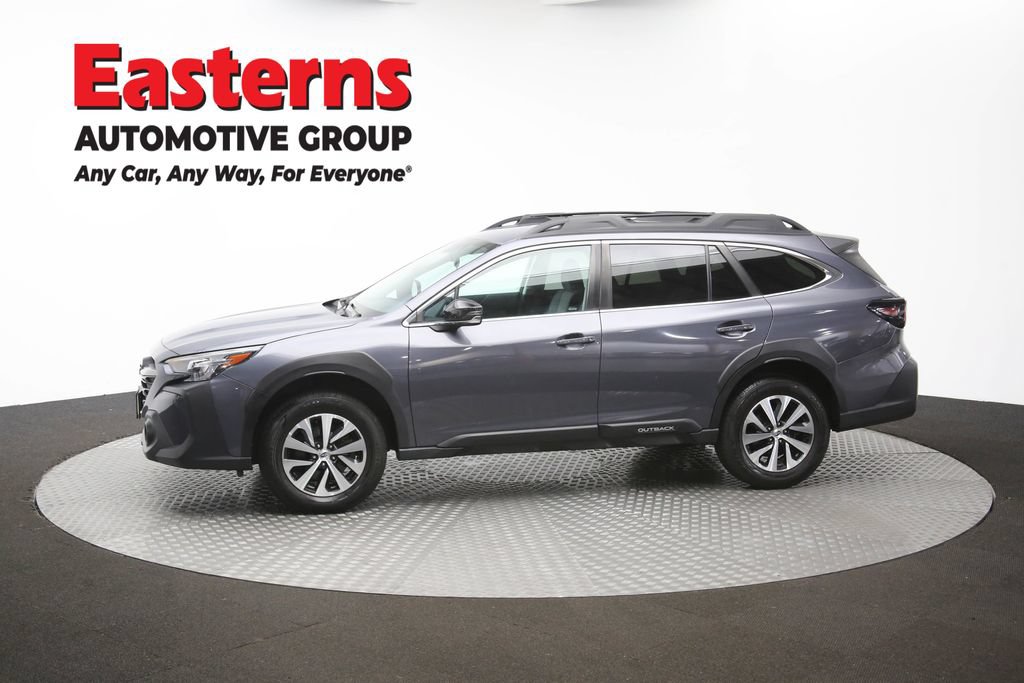 Used 2023 Subaru Outback Premium AWD/4WD image 57