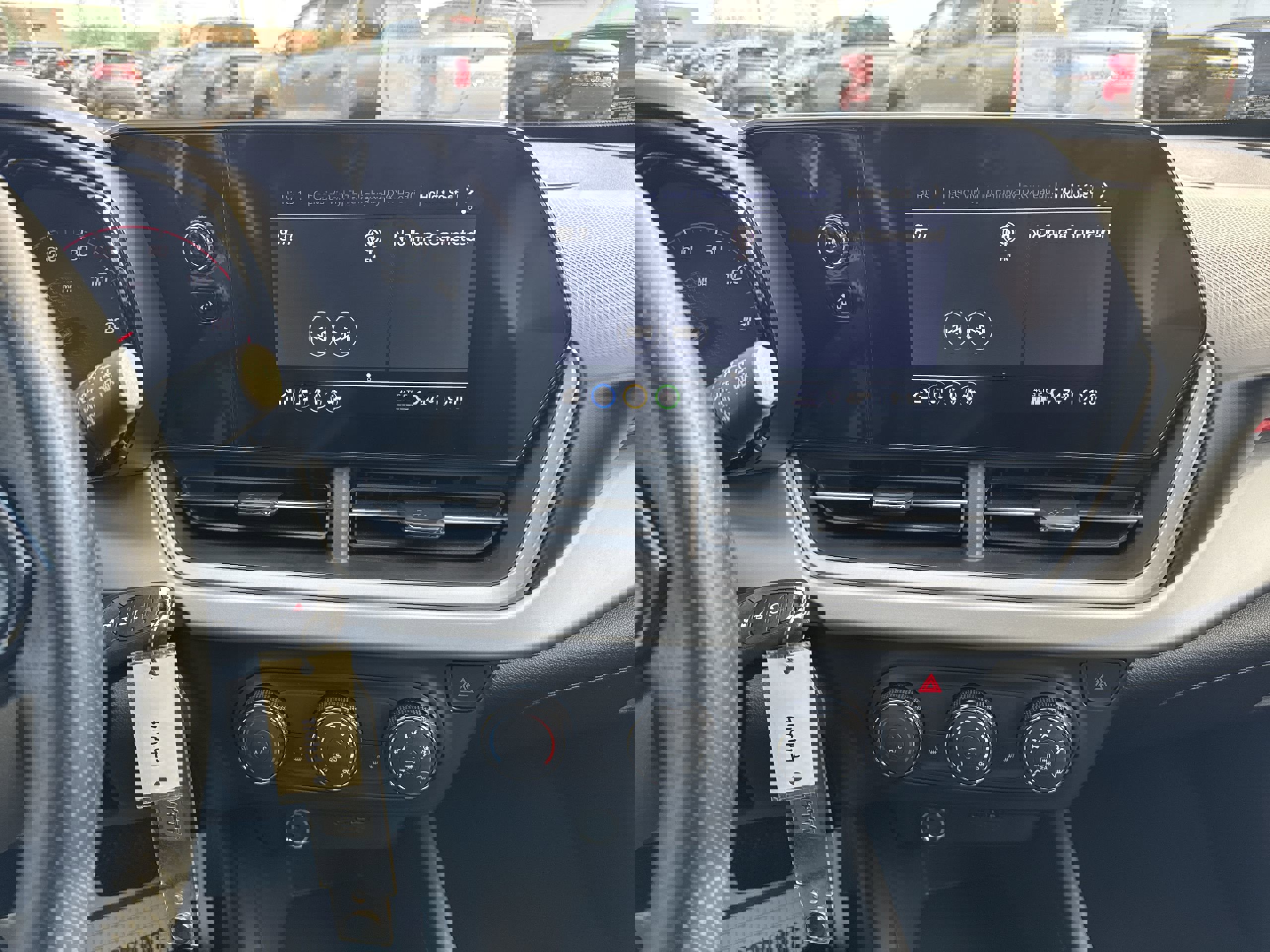 Used 2024 Chevrolet Trax RS w/ Driver Confidence Package image 13