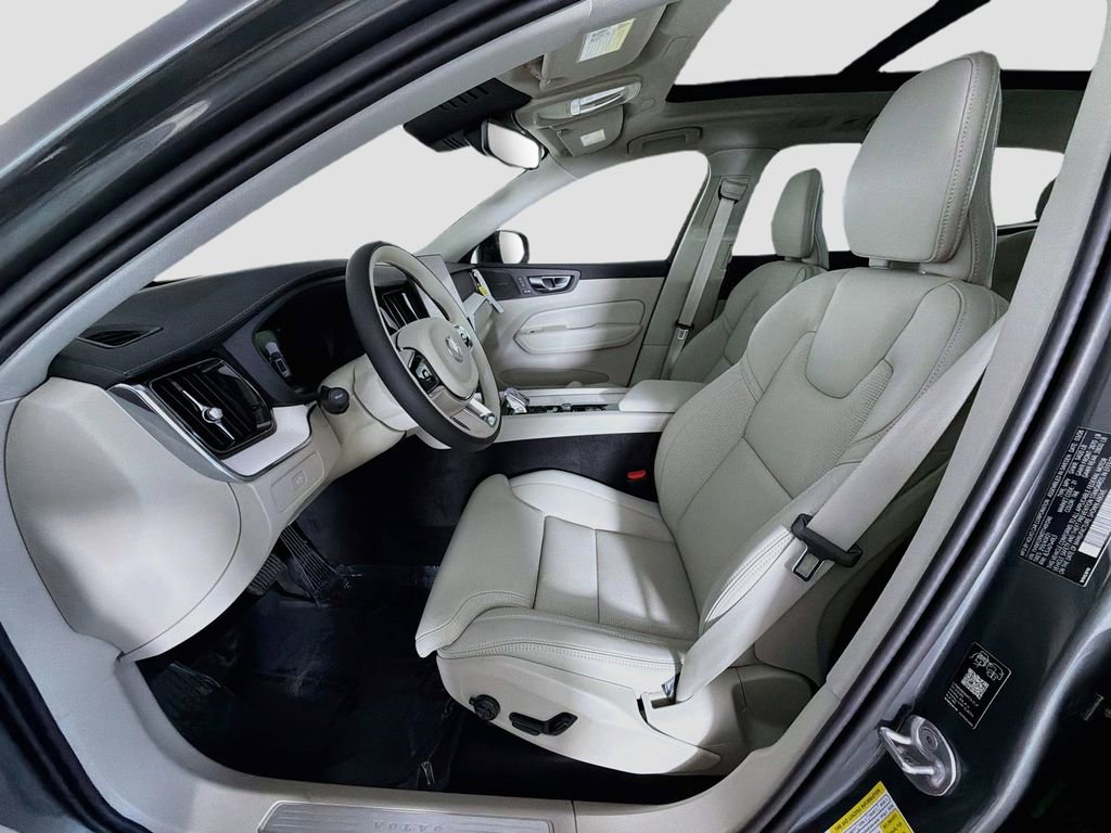New 2026 Volvo XC60 B5 Ultra w/ Protection Package AWD/4WD image 22