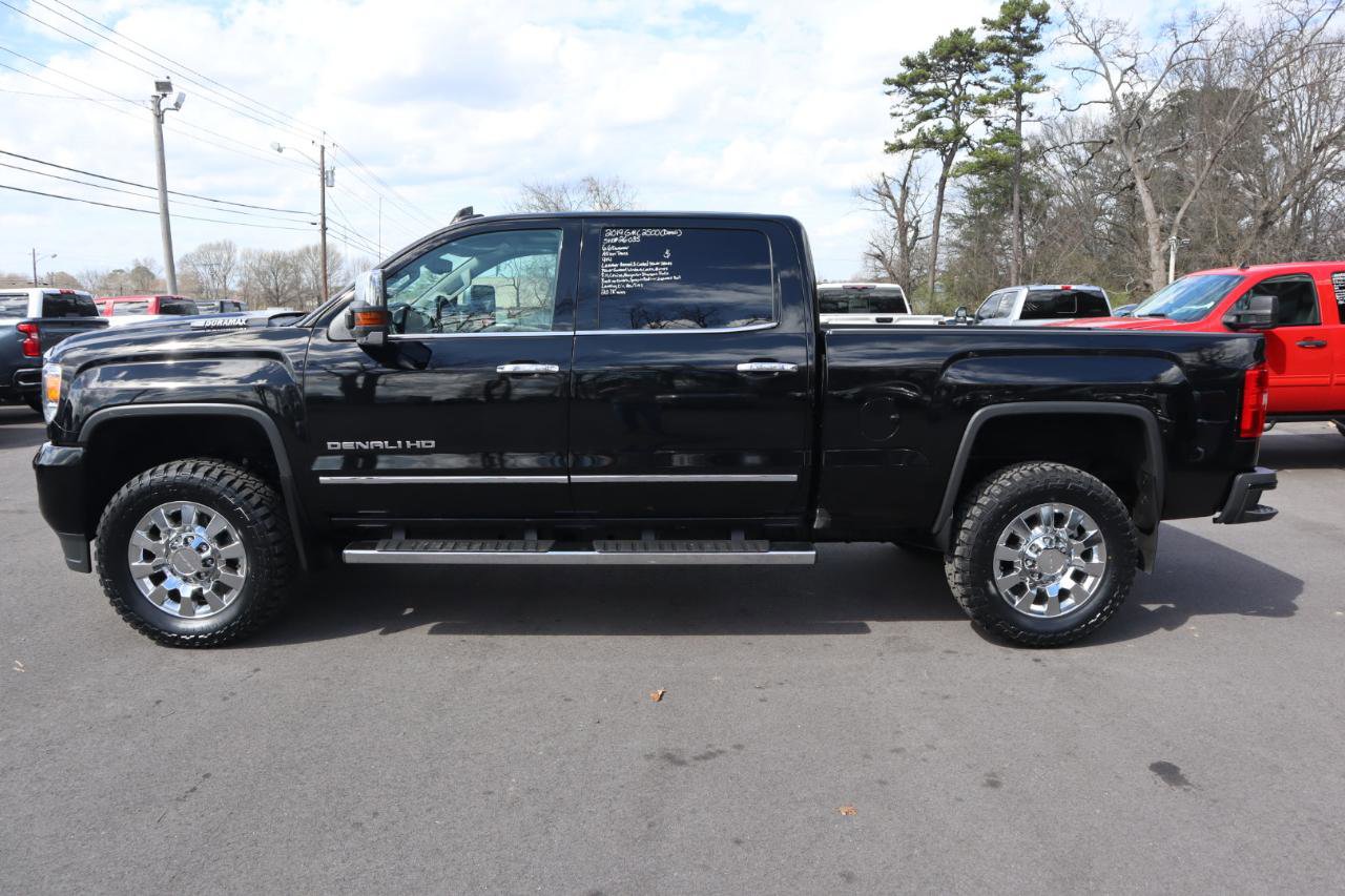 Used 2019 GMC Sierra 2500 Denali w/ Duramax Plus Package image 6