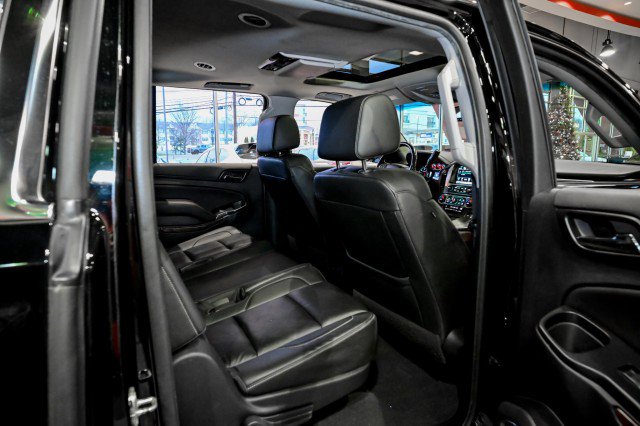 Used 2020 Chevrolet Suburban LT image 27