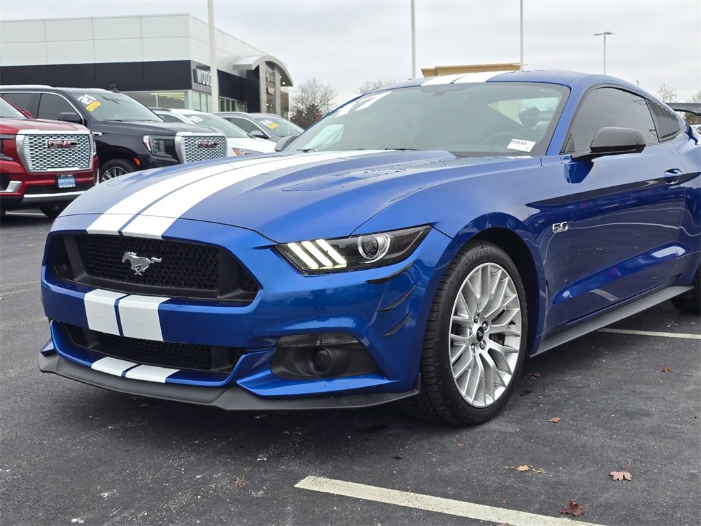 Used 2017 Ford Mustang GT w/ GT Performance Package image 10
