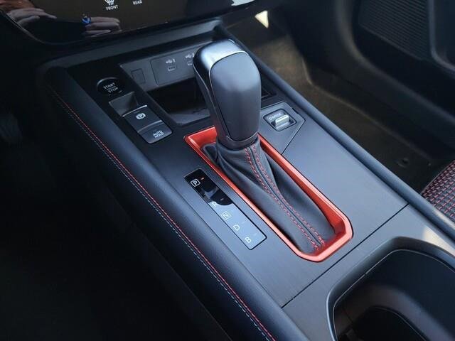 New 2025 Nissan Kicks SR w/ Illumination Package image 11