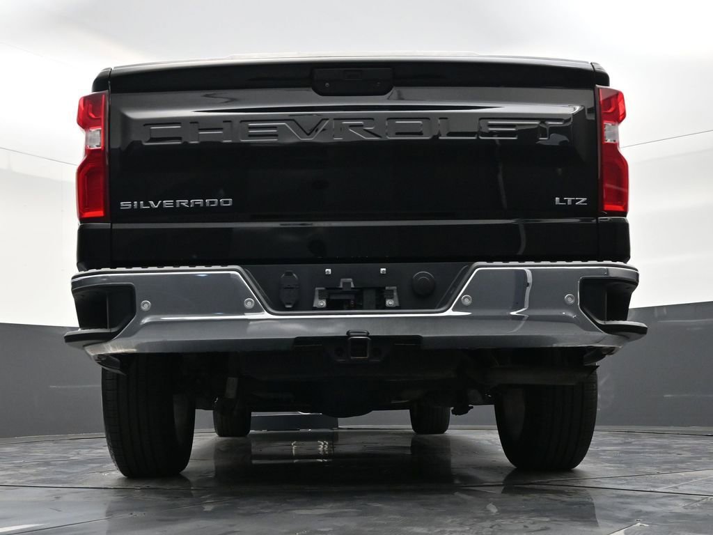 Used 2022 Chevrolet Silverado 1500 LTZ image 24