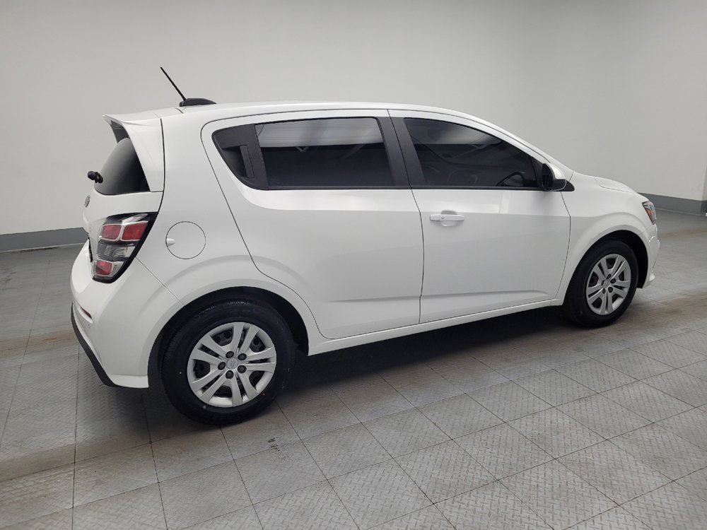 Used 2020 Chevrolet Sonic LT image 10