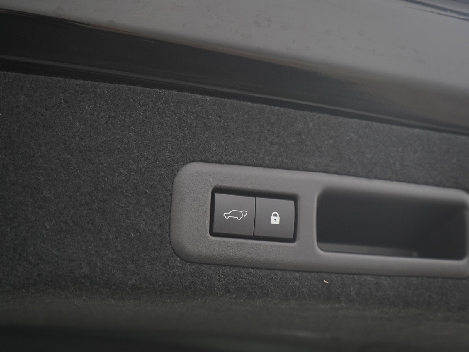 Used 2020 Lexus RX 450h AWD w/ Luxury Package image 21