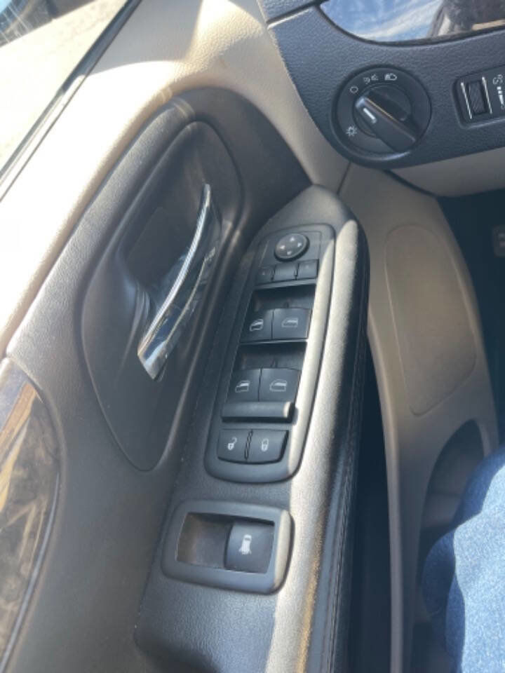 Used 2011 Dodge Grand Caravan Express w/ PWR Window Group image 12