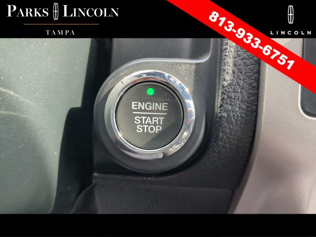 Used 2017 Ford Expedition Limited w/ Equipment Group 301A RWD image 32