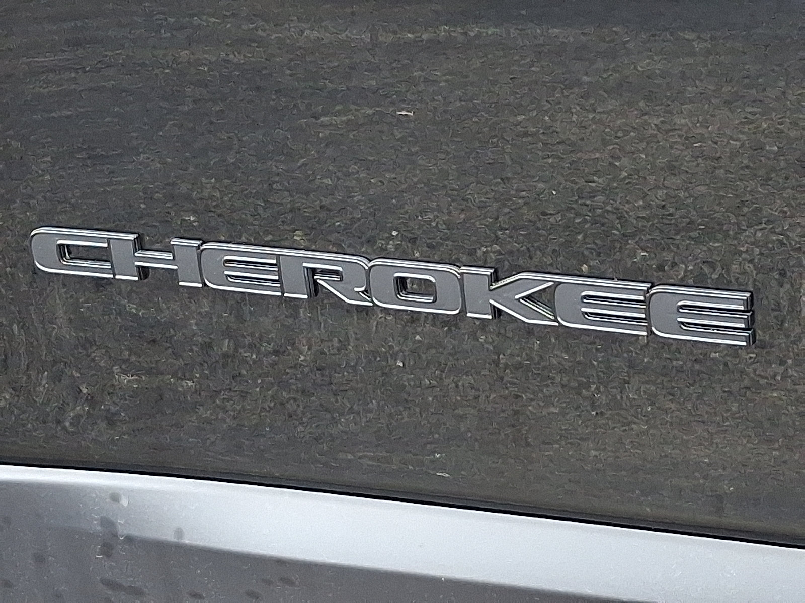 Certified 2021 Jeep Cherokee Latitude Plus AWD/4WD image 30