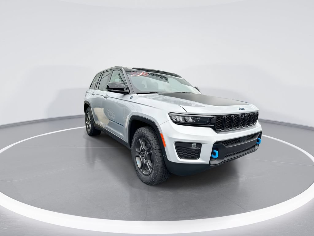 New 2024 Jeep Grand Cherokee Trailhawk AWD/4WD image 2