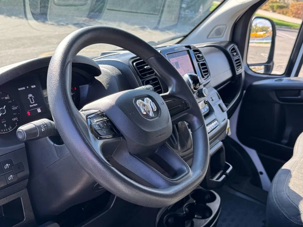 Used 2023 RAM ProMaster 2500 w/ Convenience Group image 9