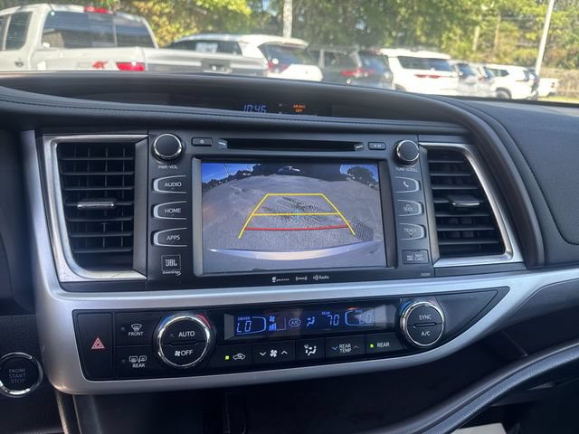 Used 2019 Toyota Highlander Limited FWD image 24