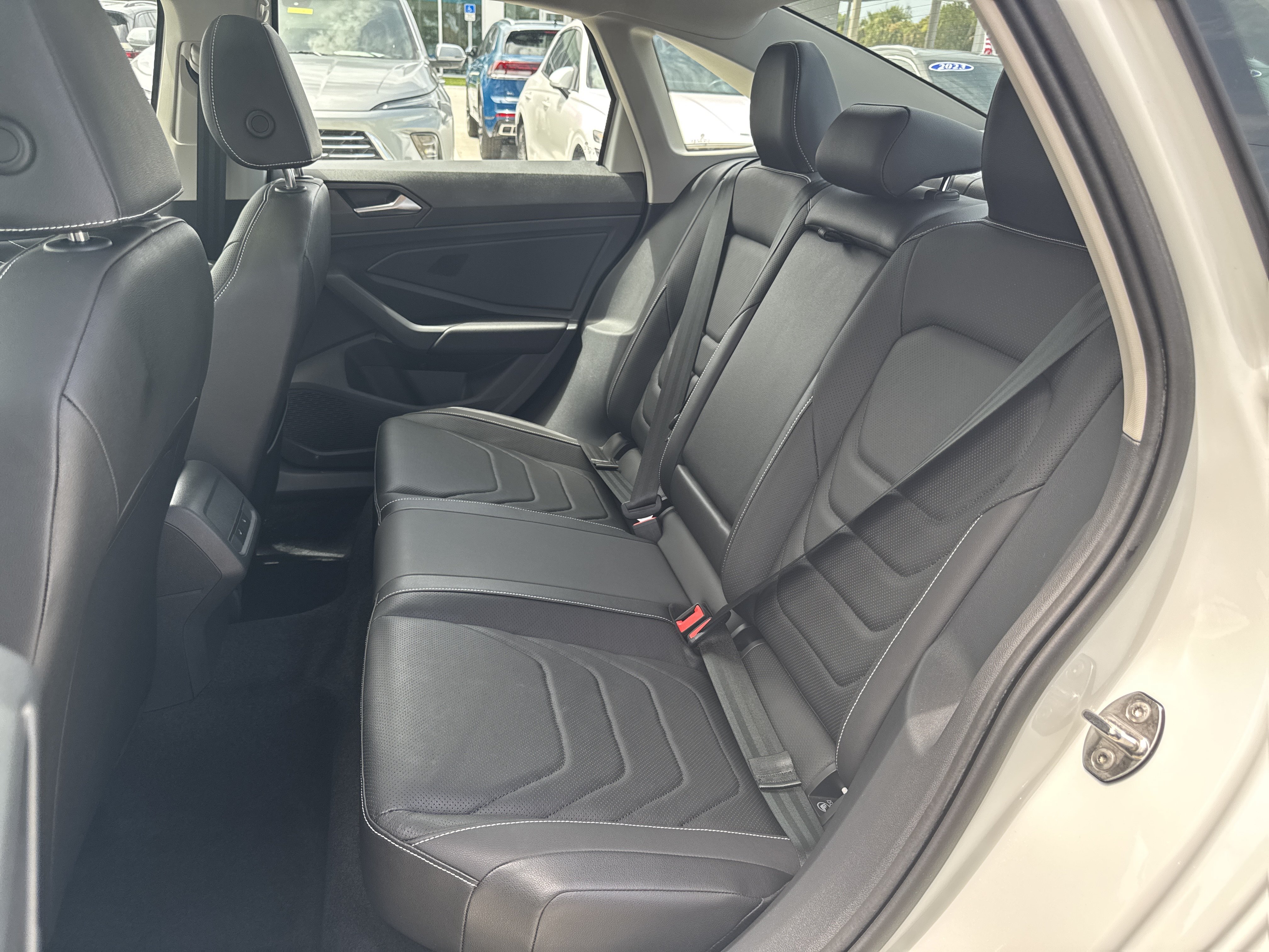 Used 2023 Volkswagen Jetta SEL FWD image 18