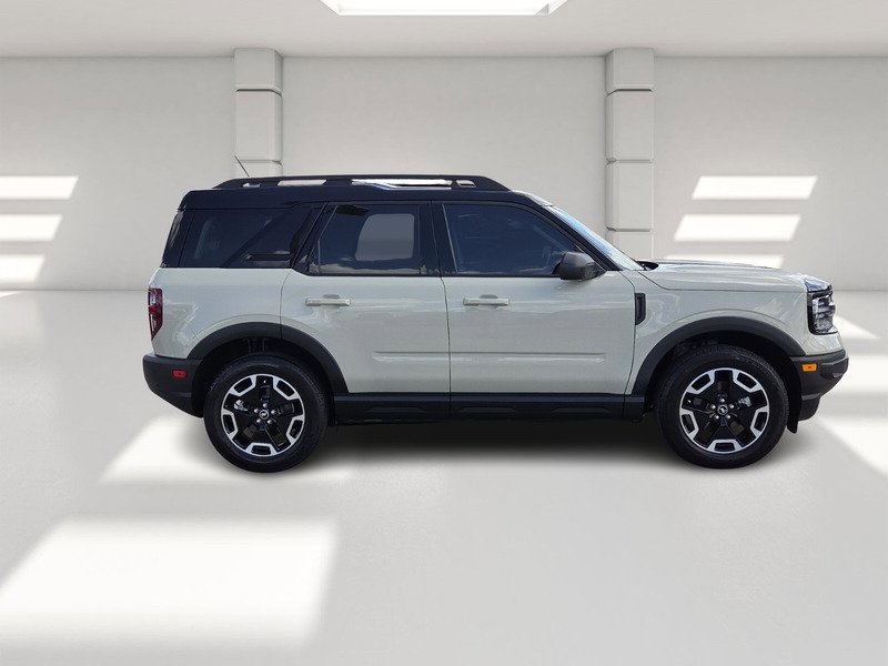 Used 2024 Ford Bronco Sport Outer Banks image 6