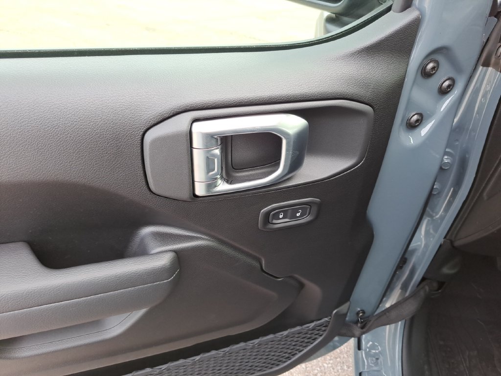 New 2026 Jeep Wrangler Sport AWD/4WD image 18