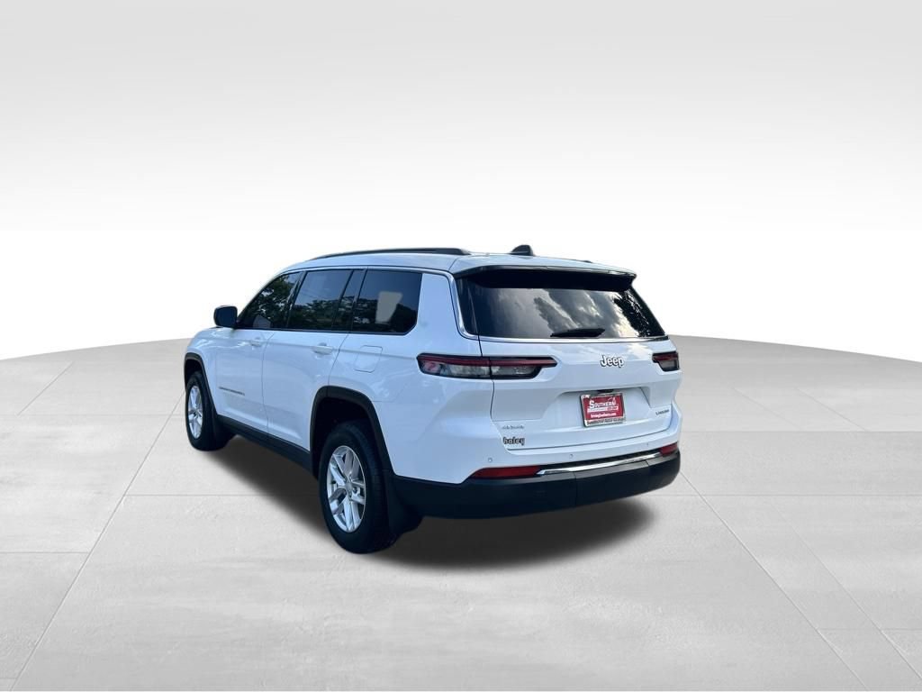 Used 2025 Jeep Grand Cherokee L Laredo w/ Luxury Tech Group I AWD/4WD image 3