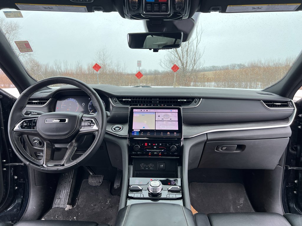 Used 2024 Jeep Grand Cherokee L Overland w/ Advanced Protech Group III image 22