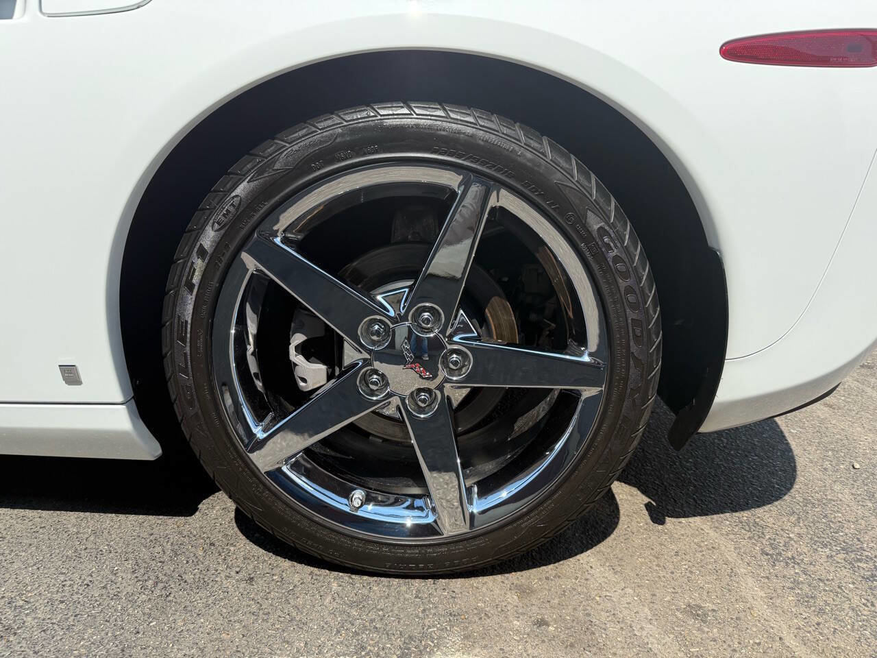 Used 2006 Chevrolet Corvette Convertible w/ Preferred Equipment Group image 54