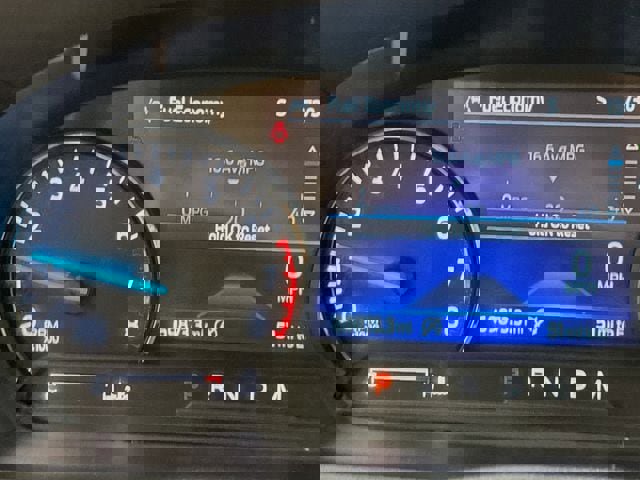 Used 2020 Ford Explorer XLT w/ Equipment Group 202A image 13