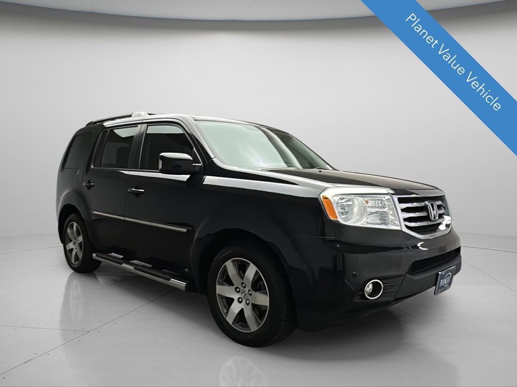 Used 2014 Honda Pilot Touring image 1