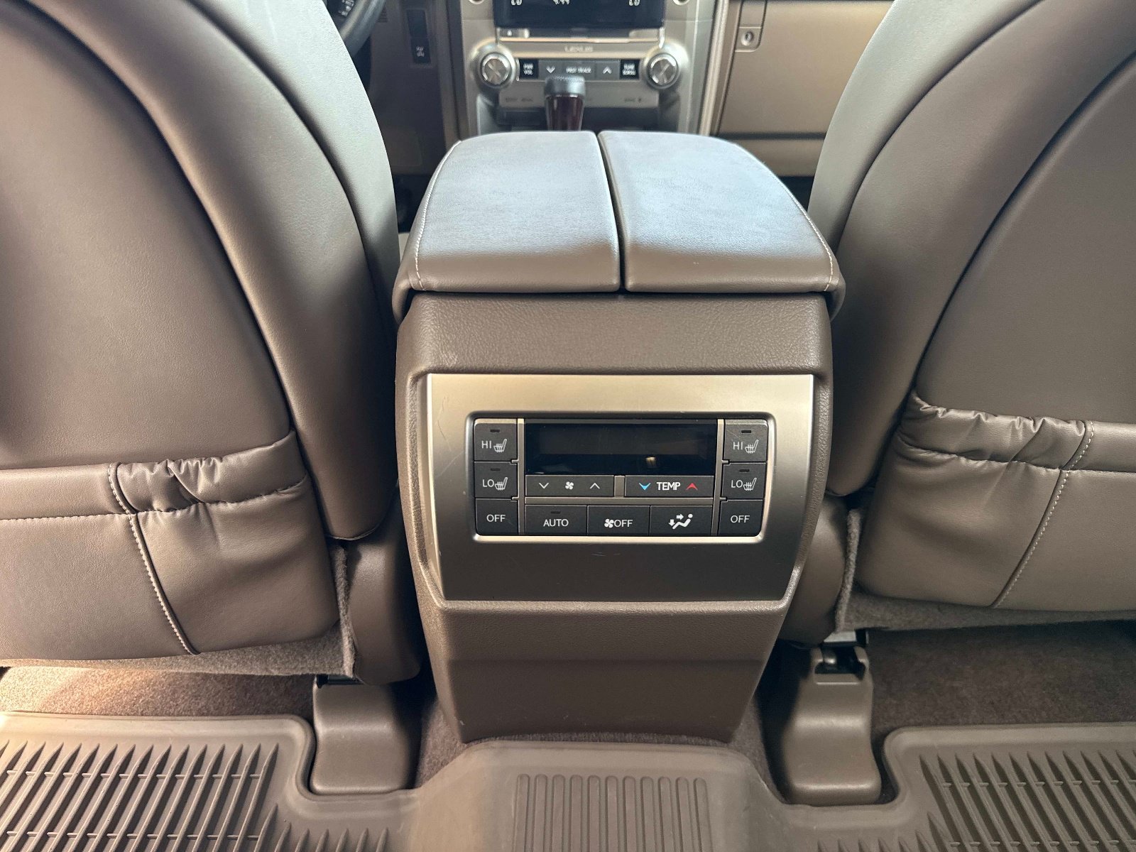 Used 2019 Lexus GX 460 Luxury AWD/4WD image 16