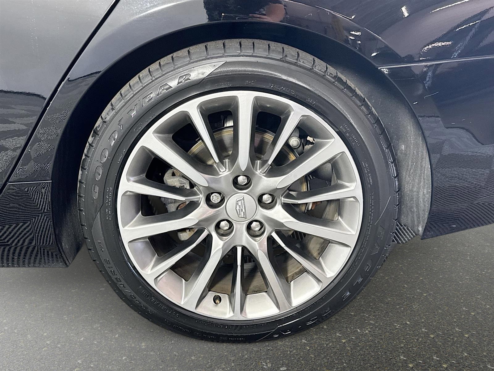 Used 2018 Cadillac CT6 Luxury image 29