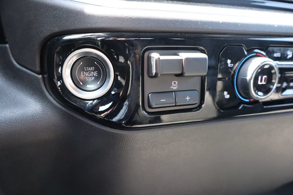 Used 2024 Chevrolet Silverado 3500 LT w/ All Star Edition AWD/4WD image 10