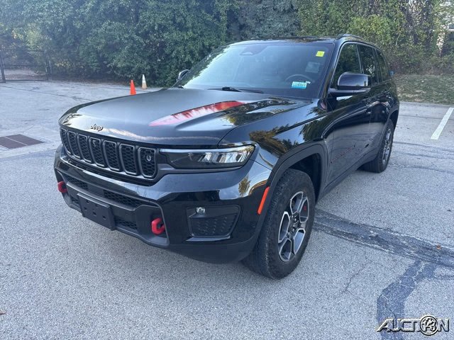 Certified 2022 Jeep Grand Cherokee Trailhawk w/ ADV Protech Group II