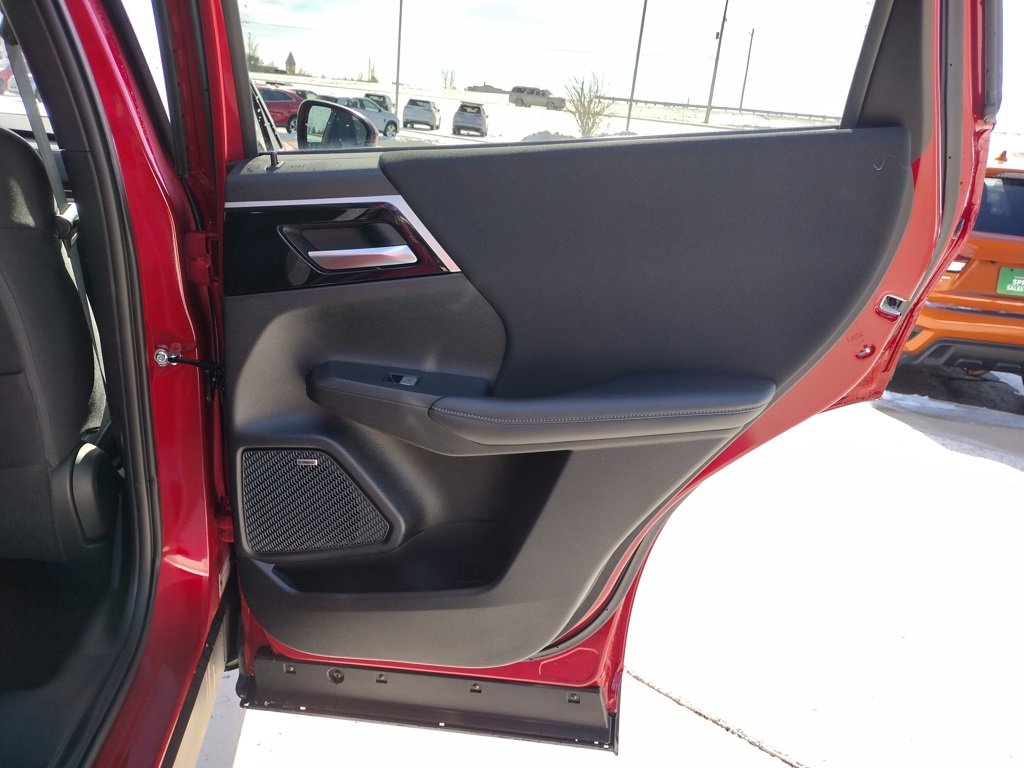 New 2026 Mitsubishi Outlander ES image 29