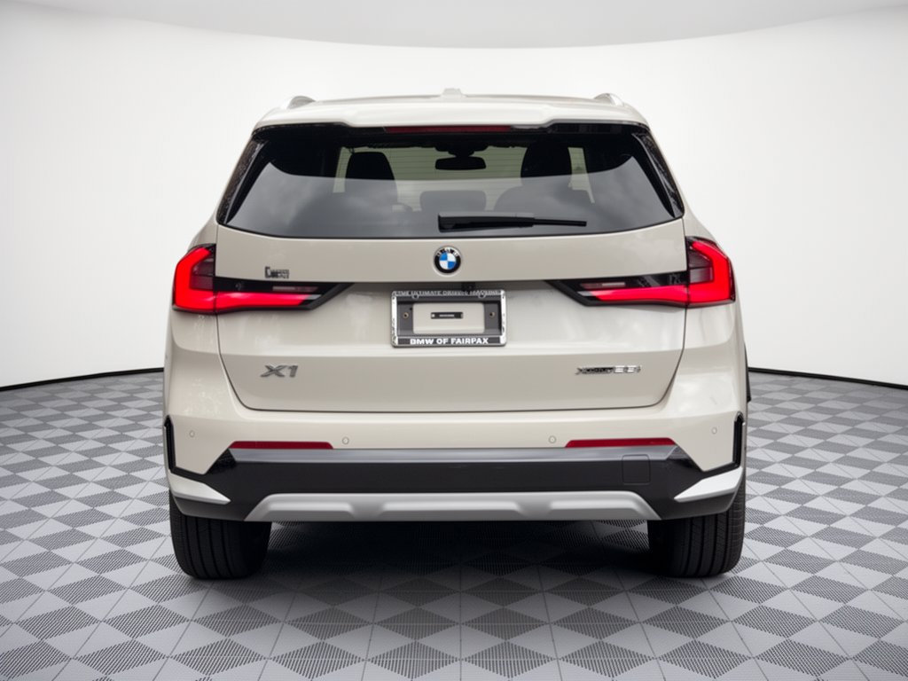 New 2026 BMW X1 xDrive28i w/ Technology Package AWD/4WD image 11