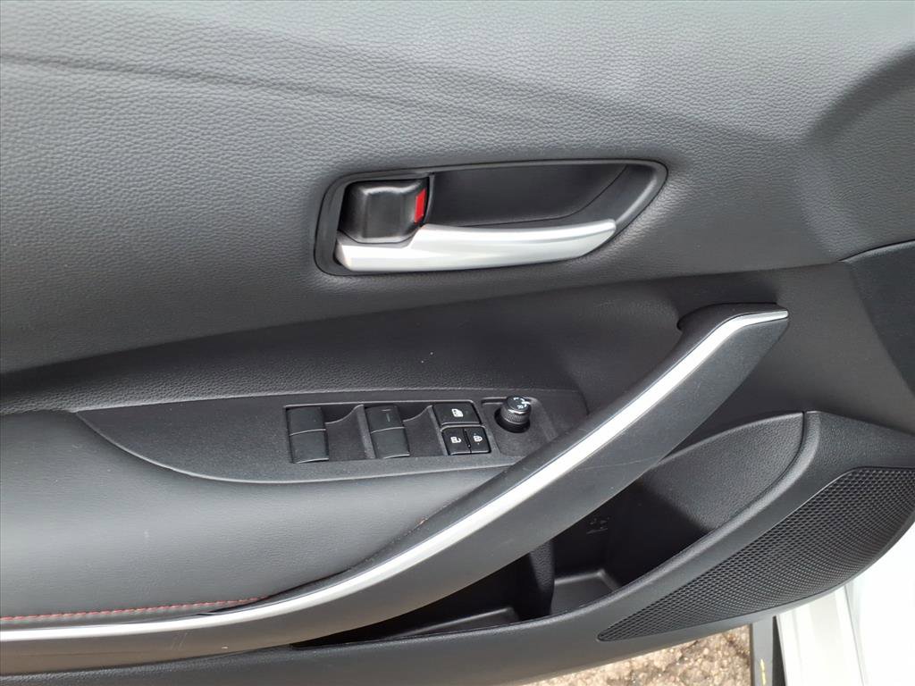 Used 2023 Toyota Corolla SE w/ Carpet Mat Package (TMS) image 13