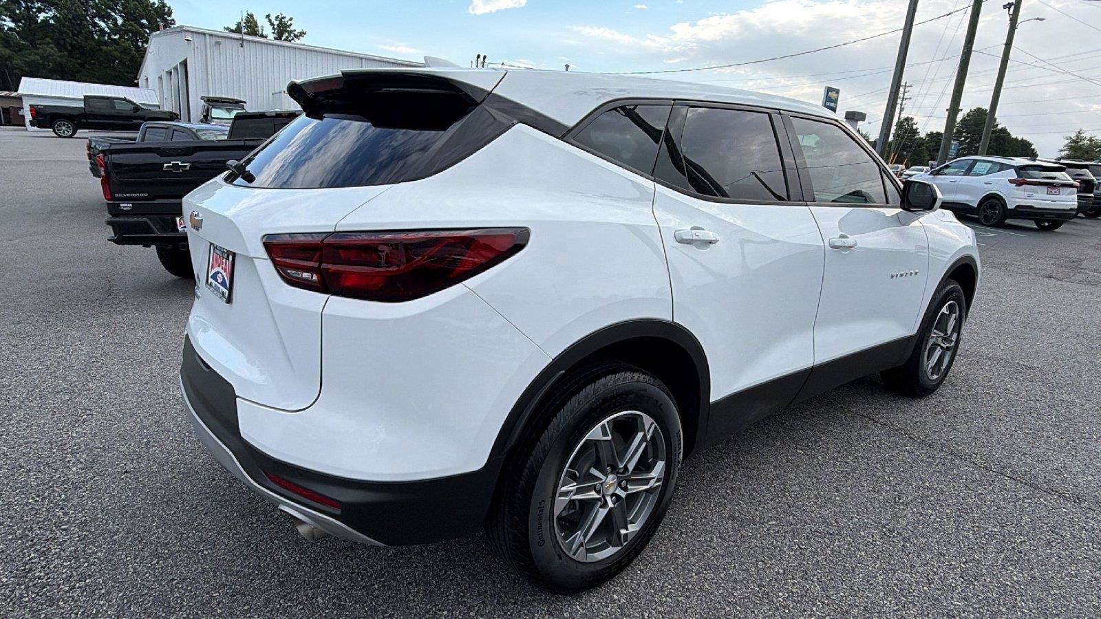 New 2026 Chevrolet Blazer LT FWD image 8
