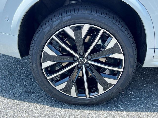 New 2026 Volvo XC90 B5 Ultra w/ Lounge Package AWD/4WD image 7