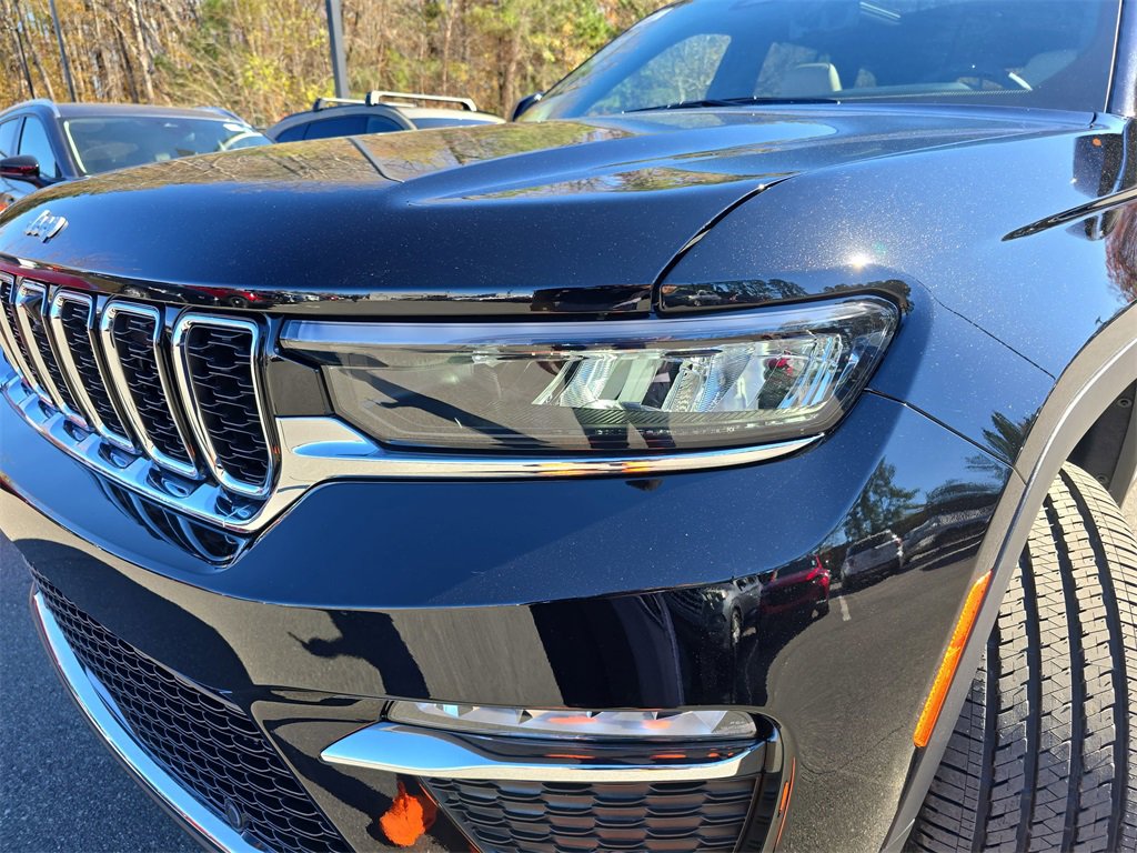 New 2025 Jeep Grand Cherokee Limited w/ Luxury Tech Group II image 33