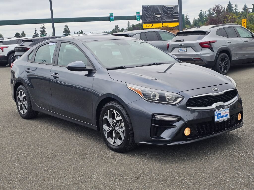 Used 2019 Kia Forte LXS FWD image 3