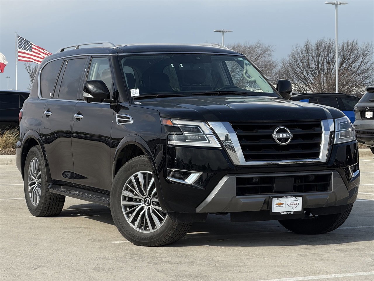 Used 2024 Nissan Armada SL image 2