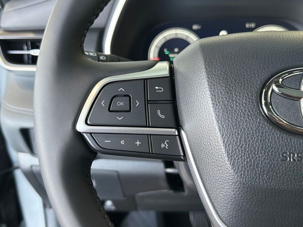 New 2026 Toyota Highlander XSE AWD/4WD image 22