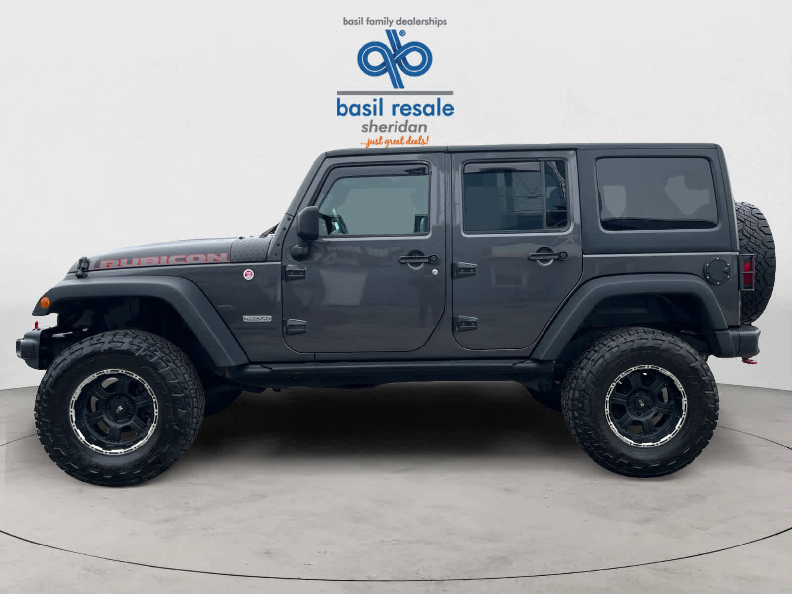 Used 2018 Jeep Wrangler Unlimited Rubicon AWD/4WD image 3
