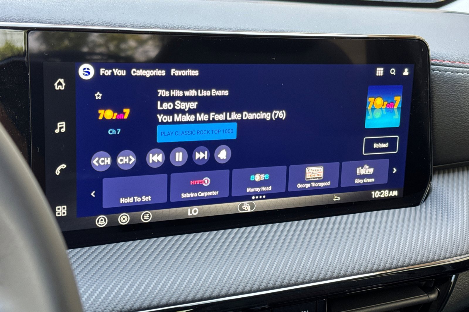 New 2026 Nissan Kicks SR image 15