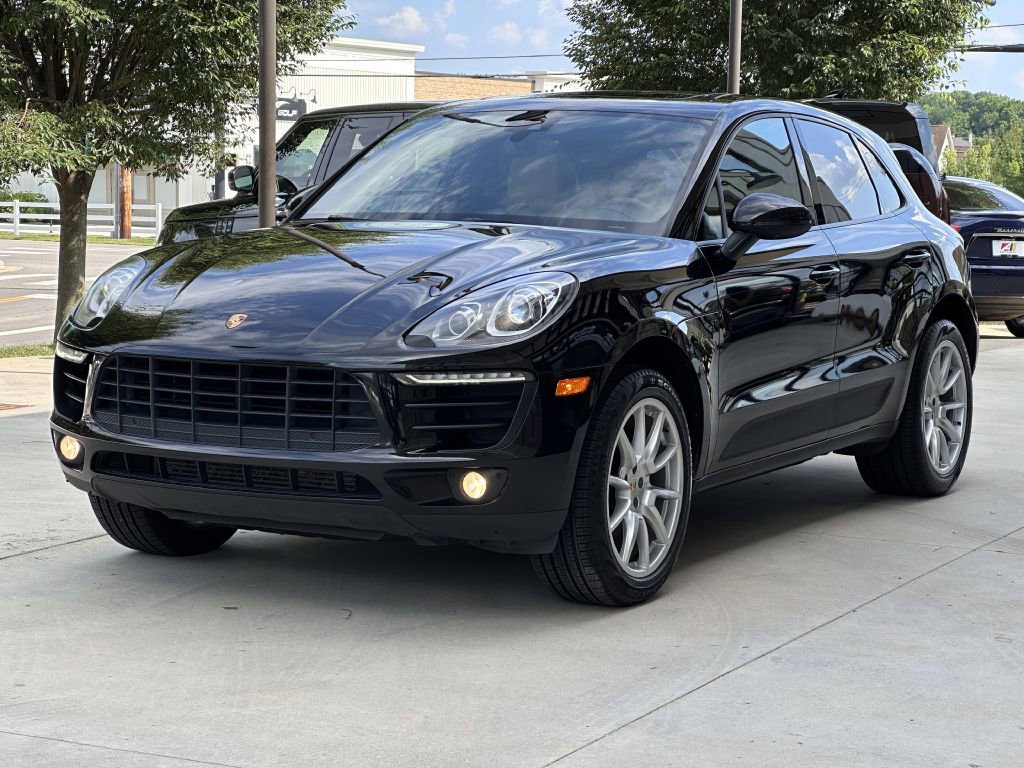 Used 2017 Porsche Macan image 11