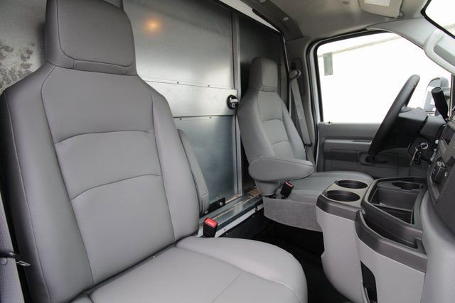 New 2025 Ford E-350 and Econoline 350 Super Duty w/ Driver's Safety Package image 31