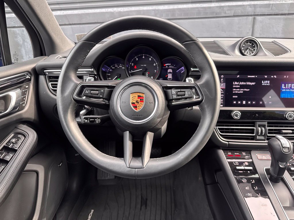 Certified 2026 Porsche Macan AWD/4WD image 22