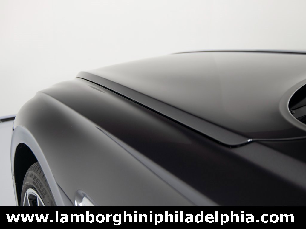 Used 2024 Bentley Flying Spur V8 image 49