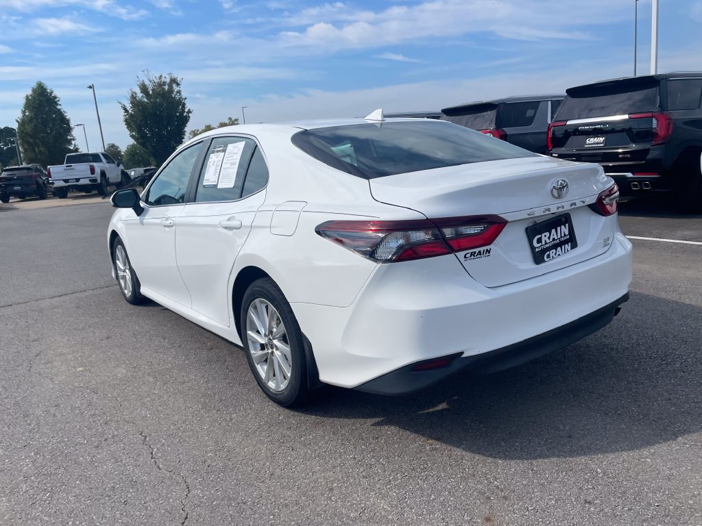 Used 2021 Toyota Camry LE AWD/4WD image 8