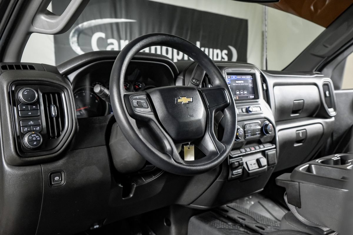 Used 2021 Chevrolet Silverado 2500 Custom w/ Custom Value Package AWD/4WD image 16